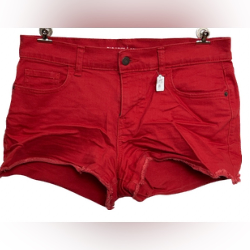 Old Navy Boyfriend shorts size 8